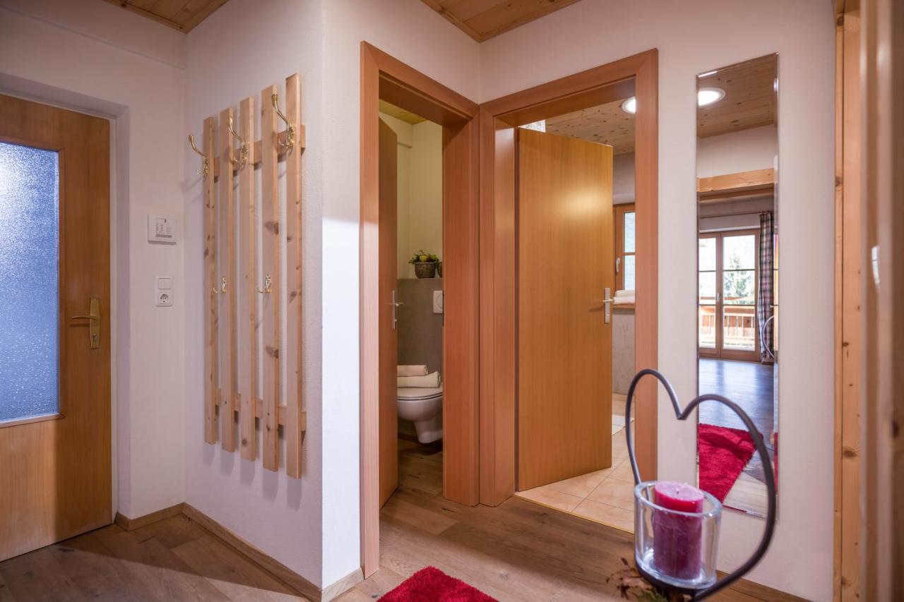 Ferienhaus Bockstecken ハート・イム・ツィラータール エクステリア 写真